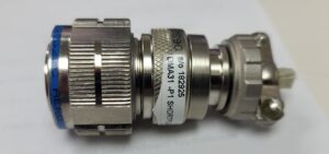 Aero D38999/26FD15SN Mil Spec Connector with Strain Relief. - Image 2