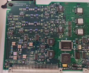 HP AGILENT E5515-60120 PCB ROM BASEBRAND GENERATOR - Image 2