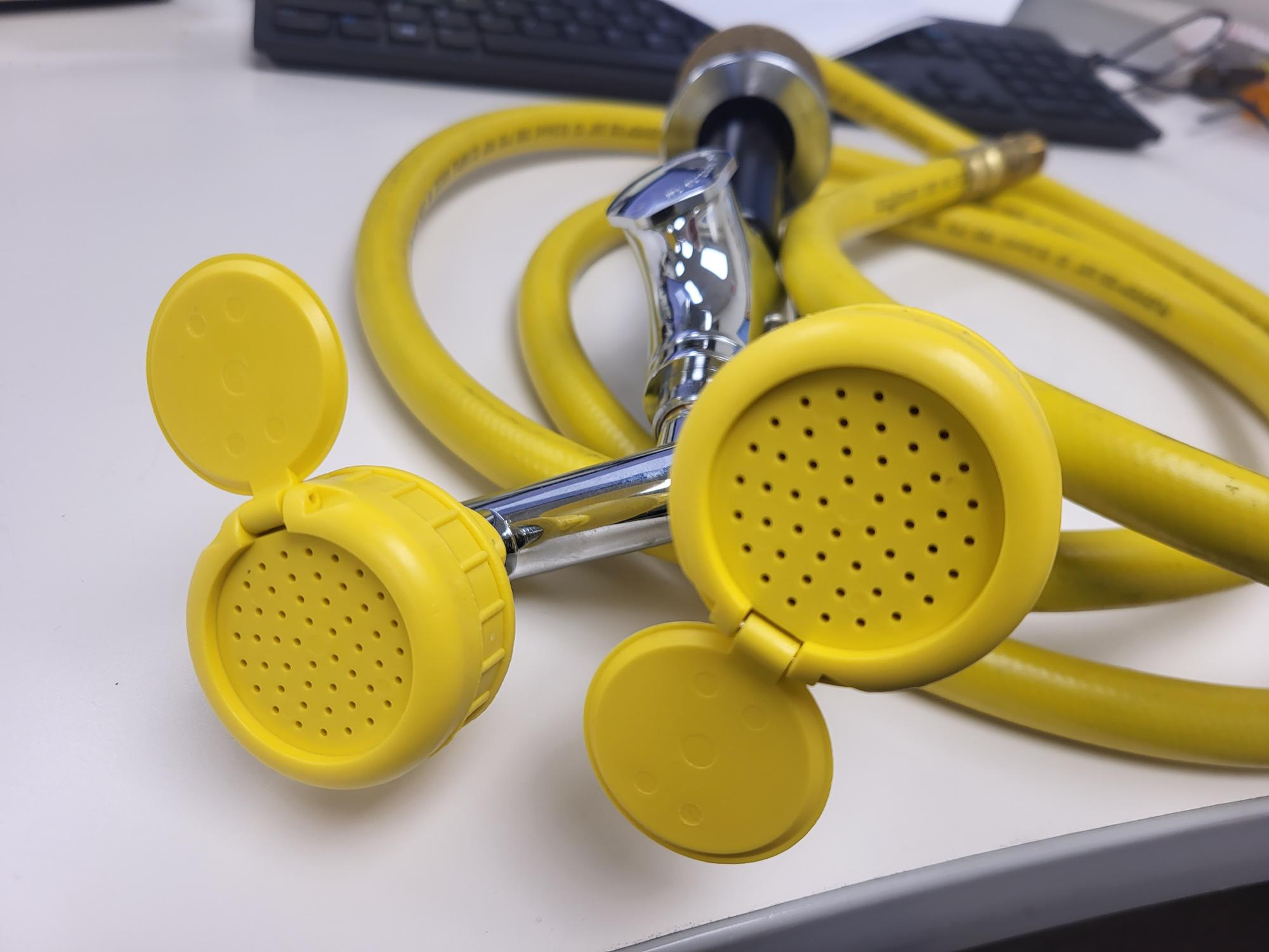 GOODYEAR EYEWASH STATION DUAL HEAD DRENCH HOSE 41769 Industrial