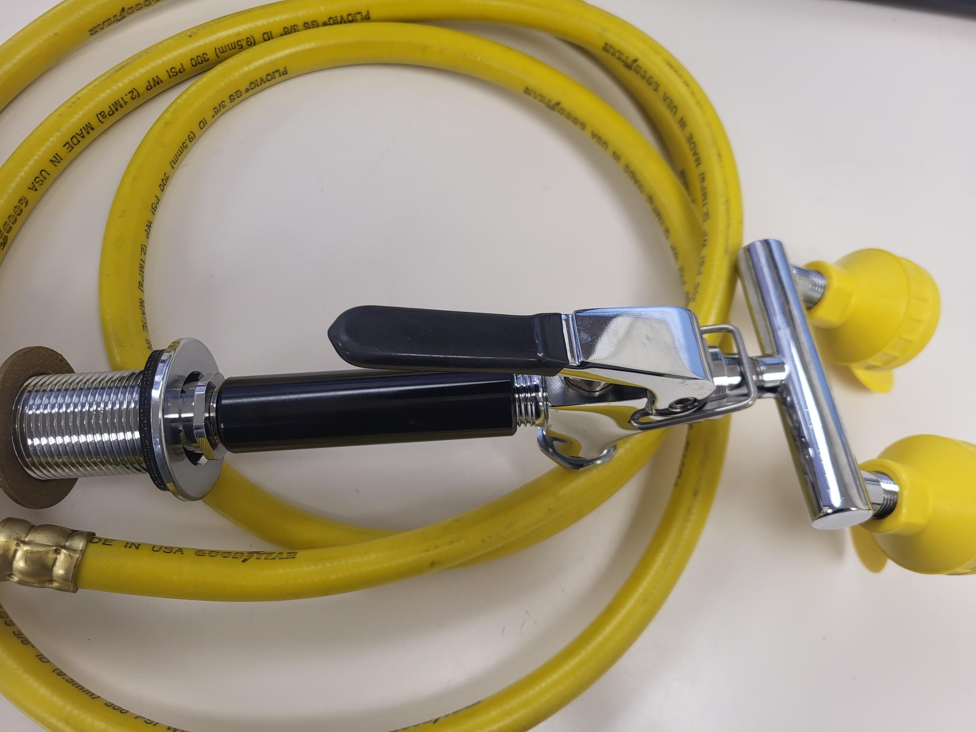 GOODYEAR EYEWASH STATION DUAL HEAD DRENCH HOSE 41769 Industrial