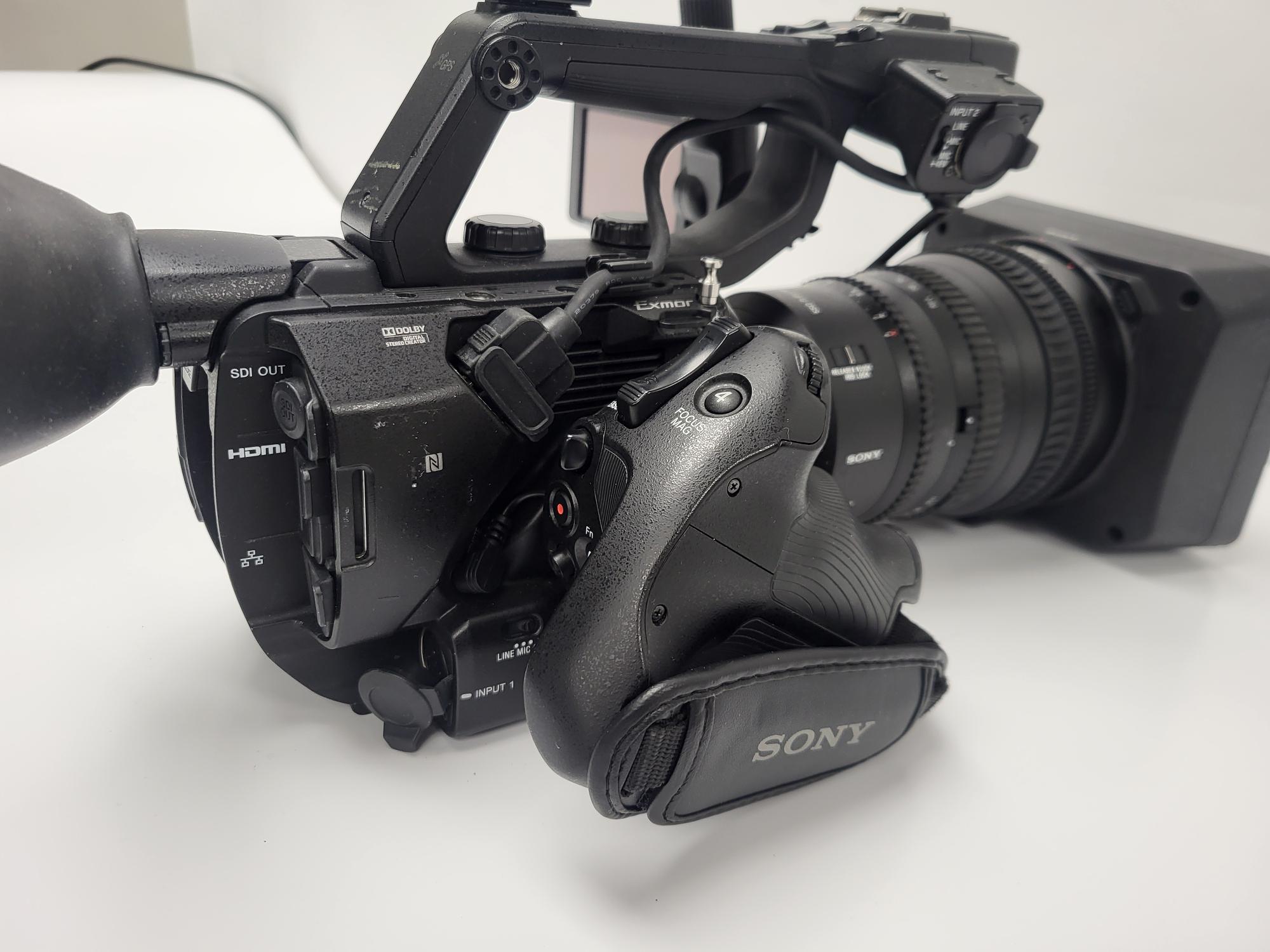 Amazon.com : Sony PXW-FS5 XDCAM Super 35 Camera System with