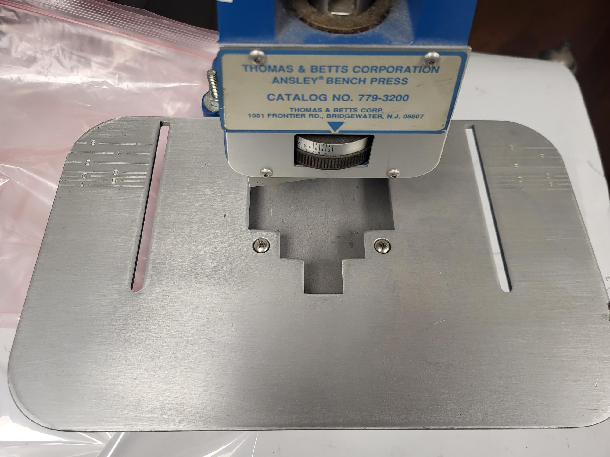 Thomas & Betts Ansley Bench Press 779-3200 - Image 4