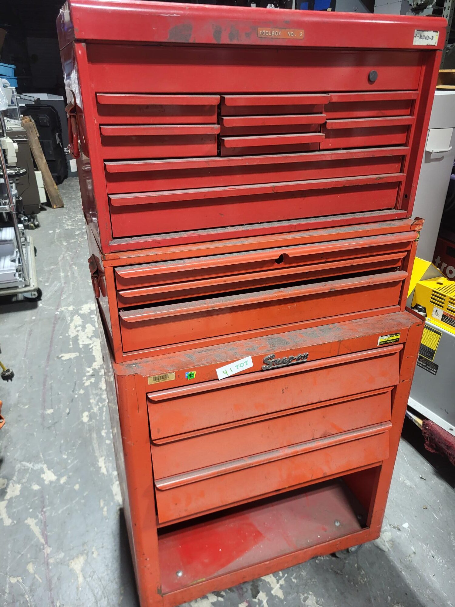 Snap On Tool Cabinet: Roller KRA360A - Industrial Process