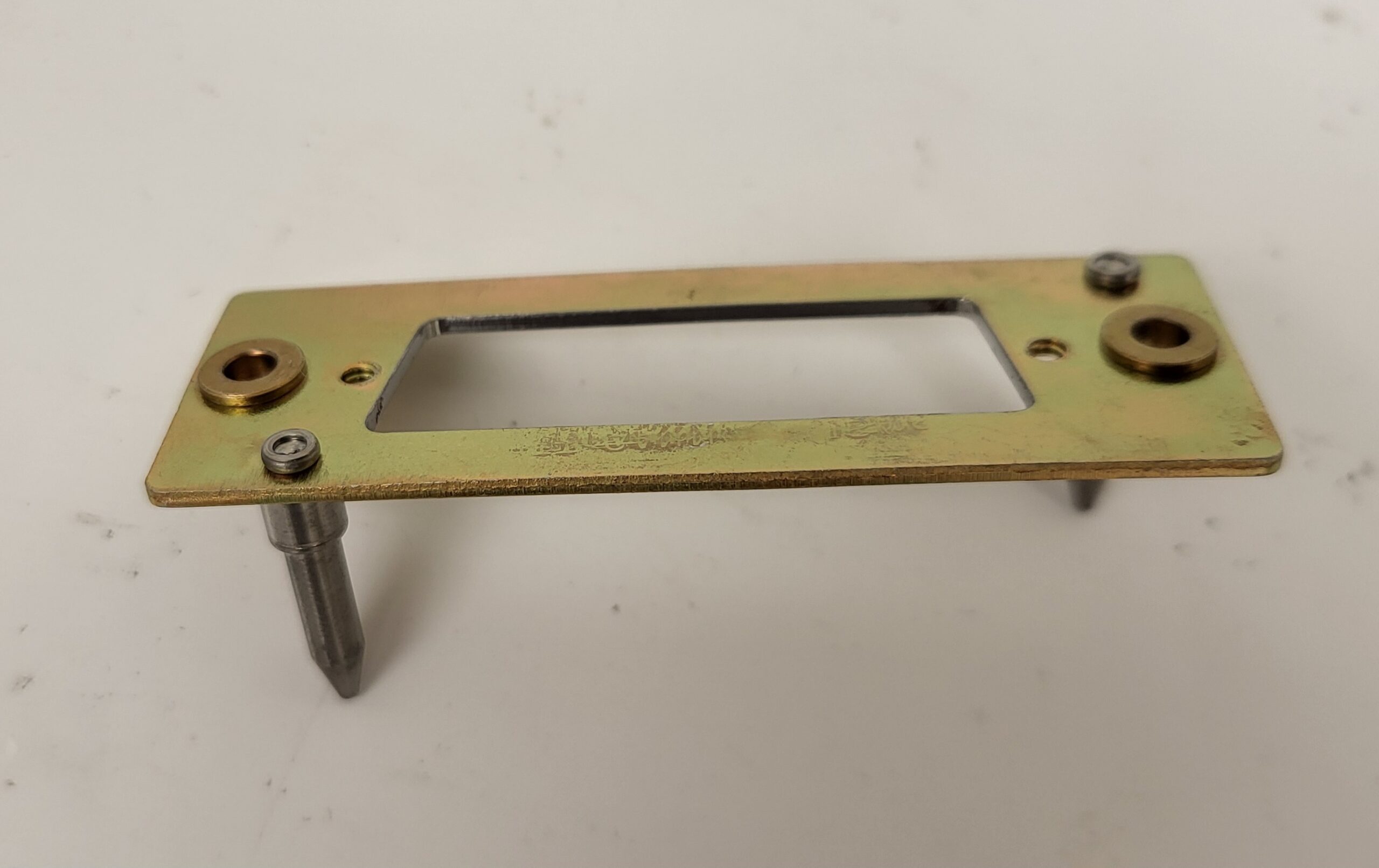 ITT Cannon DB22255 Dsub Guide Pin Plate Male