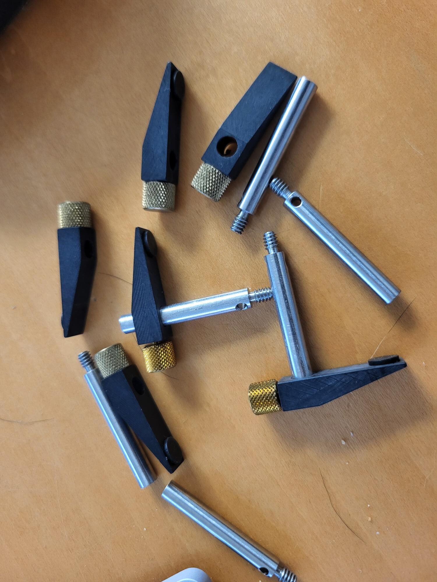 Newport Research Optical Clamps