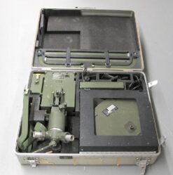 Burr-Brown Ctm 300 Portable Radar Set & Ge Aerospace Display & Chu Associates Antenna