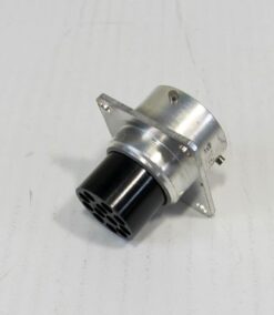 Burndy G2B14-92PNE Wall Mount Receptacle