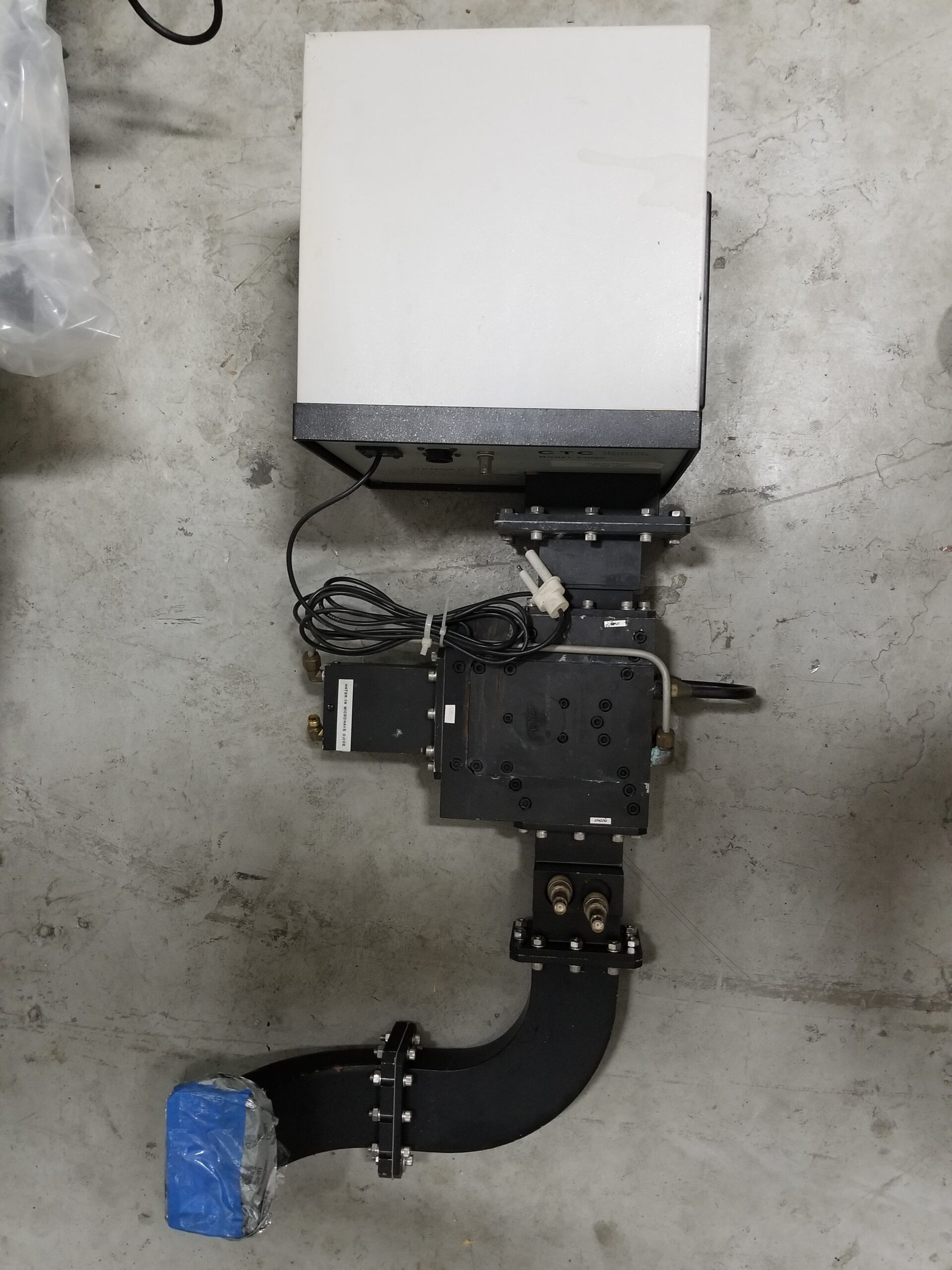 CTC P1000L Microwave Generator - Image 4