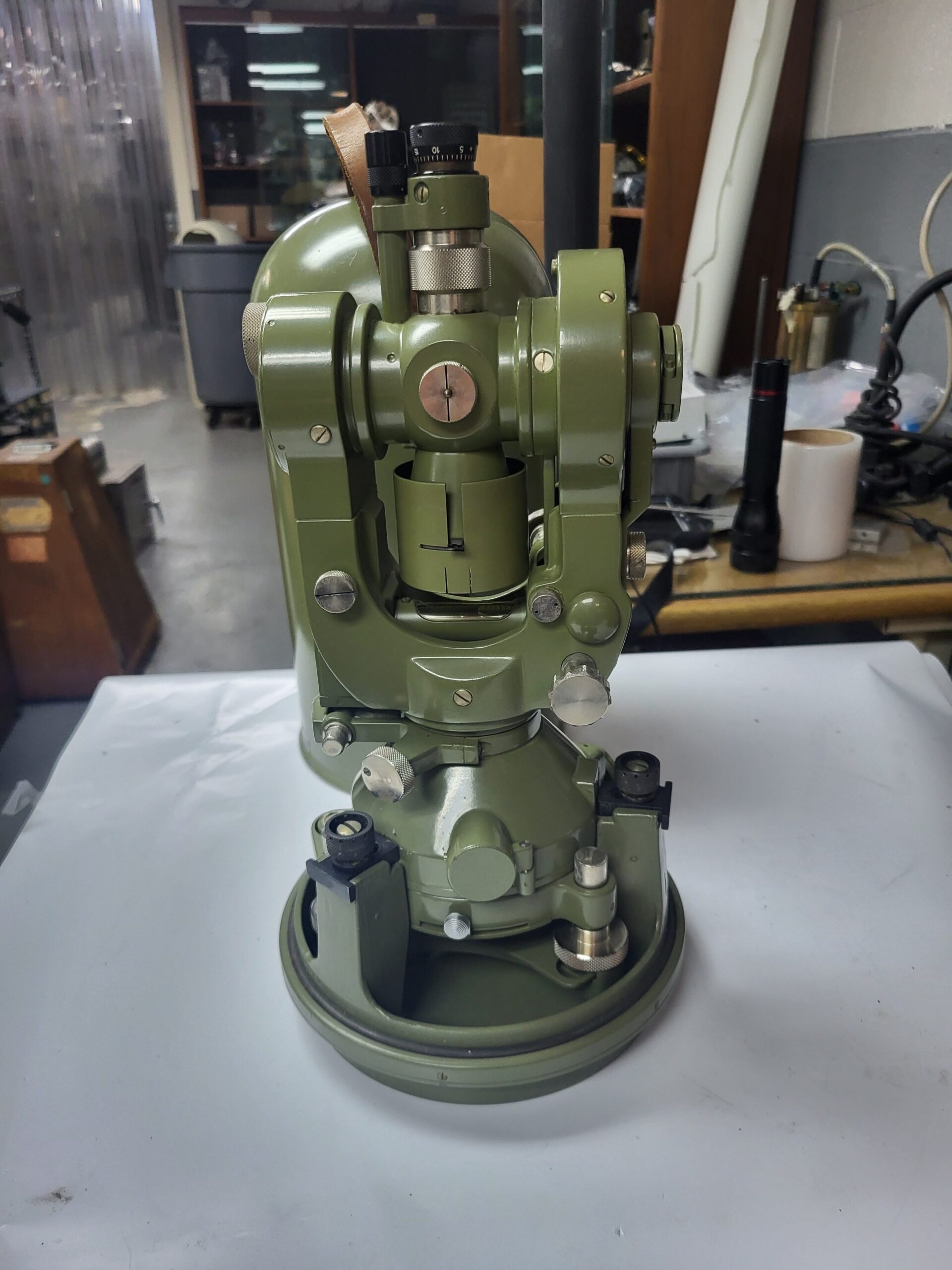 Wild Heerbrugg T2 Theodolite - Image 2