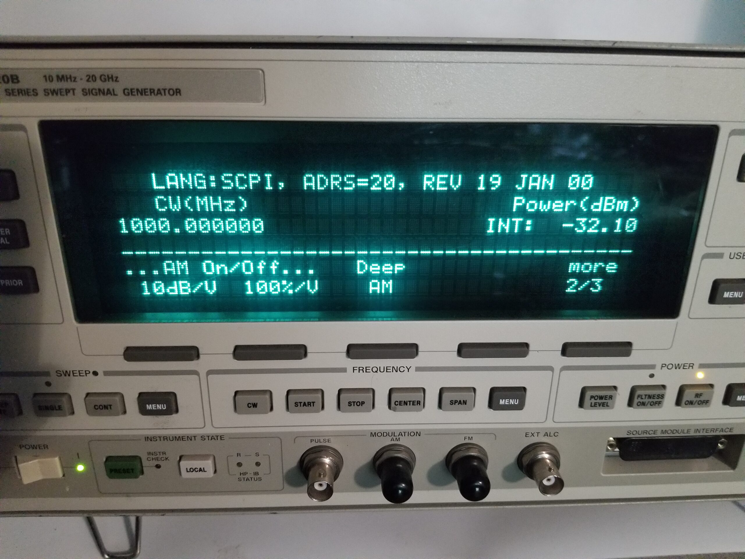 Agilent 83620B Swept Signal Generator