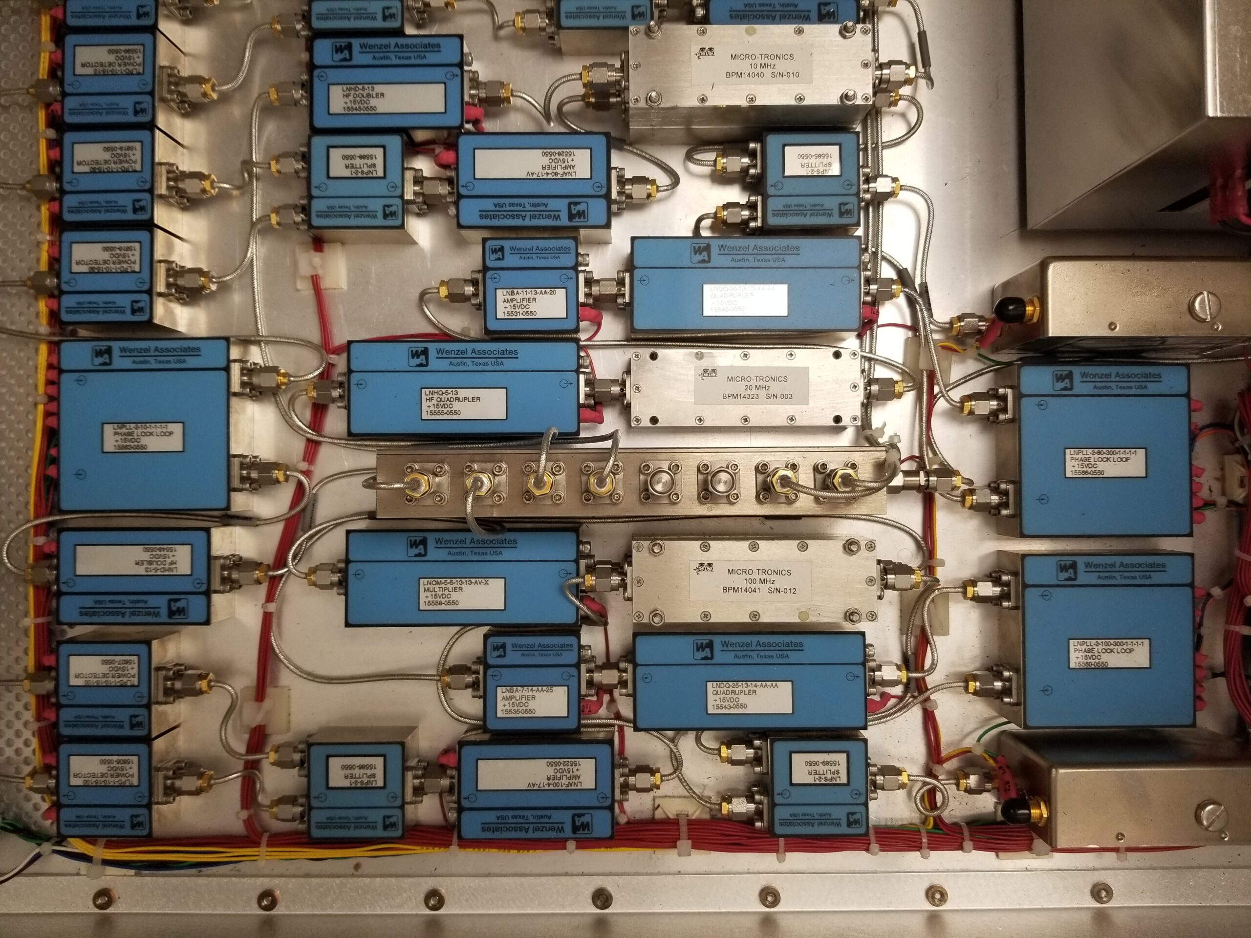 Wenzel Associates Ultra-Low Noise Synthesizer