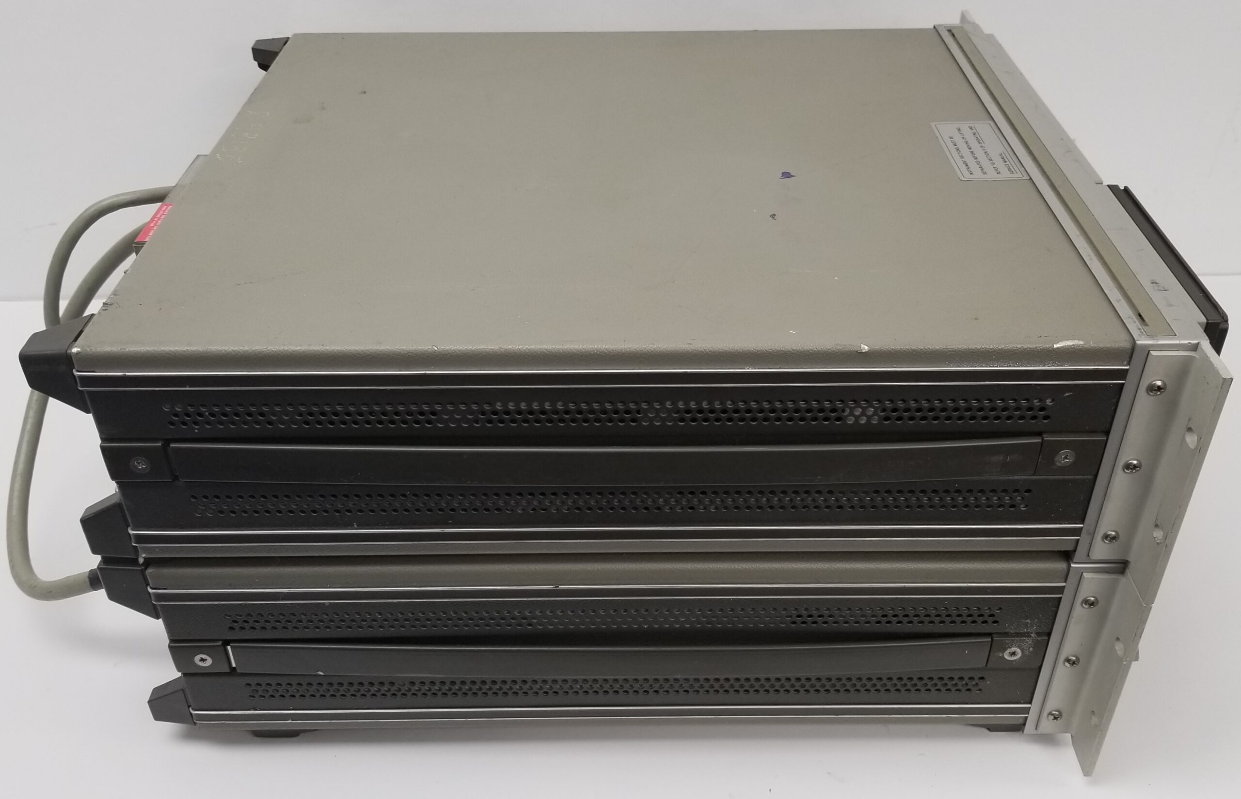 Hewlett Packard 8568A Spectrum Analyzer
