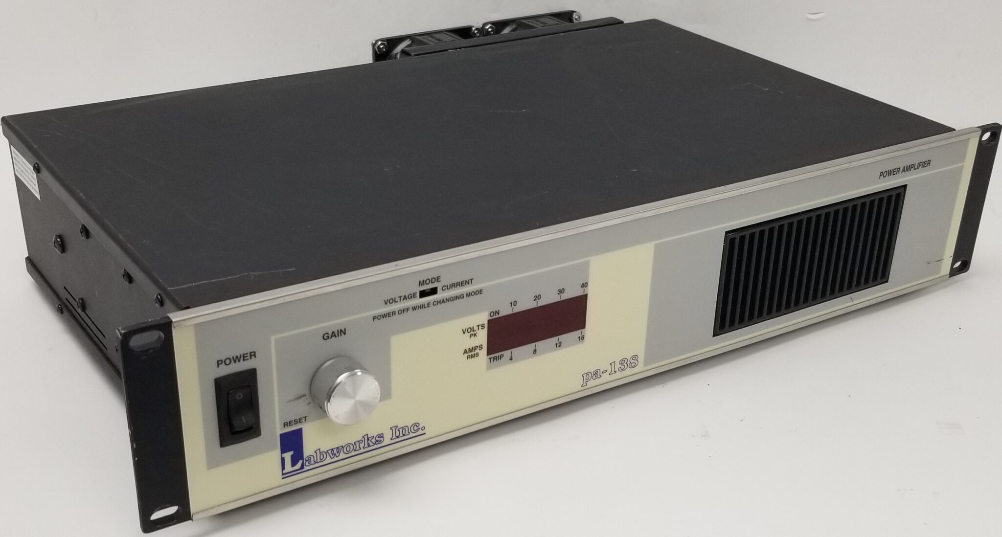 Labworks PA-138 Linear Power Amplifier