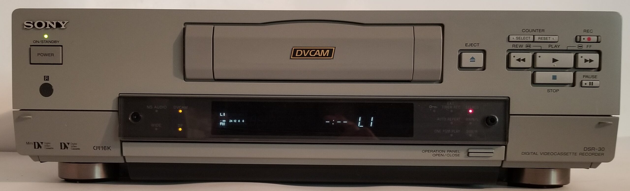 SONY DSR-30 DVCAMレコーダー Sony DSR-30 DVCAM Mini-DV Digital Video Cassette Recorder | eBay