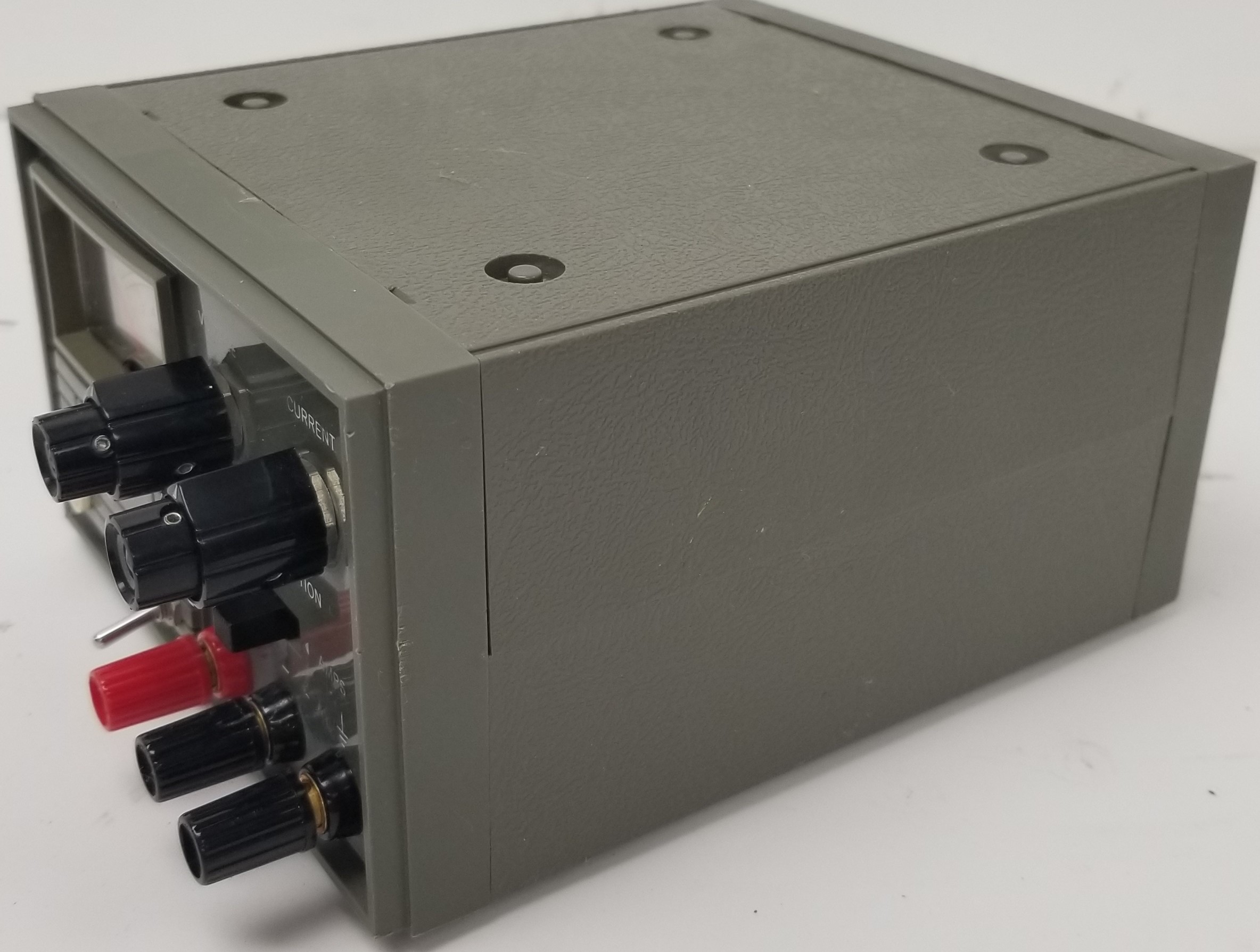 Hewlett Packard 6214A Benchtop Power Supply 0-12 Volts D.C. 0-1.2 Amps