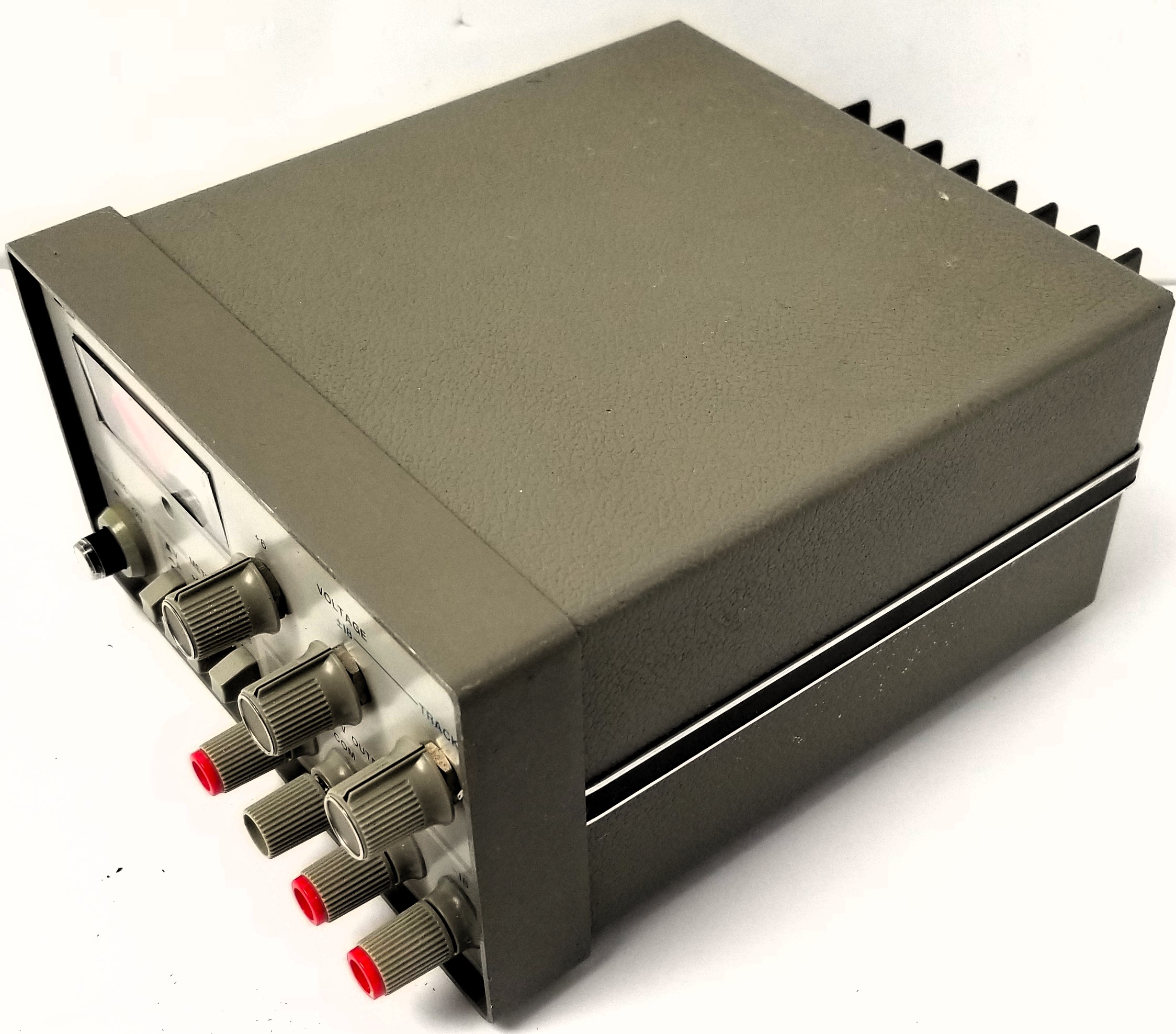 Hewlett Packard 6235C Variable Triple Output Power Supply - Image 3