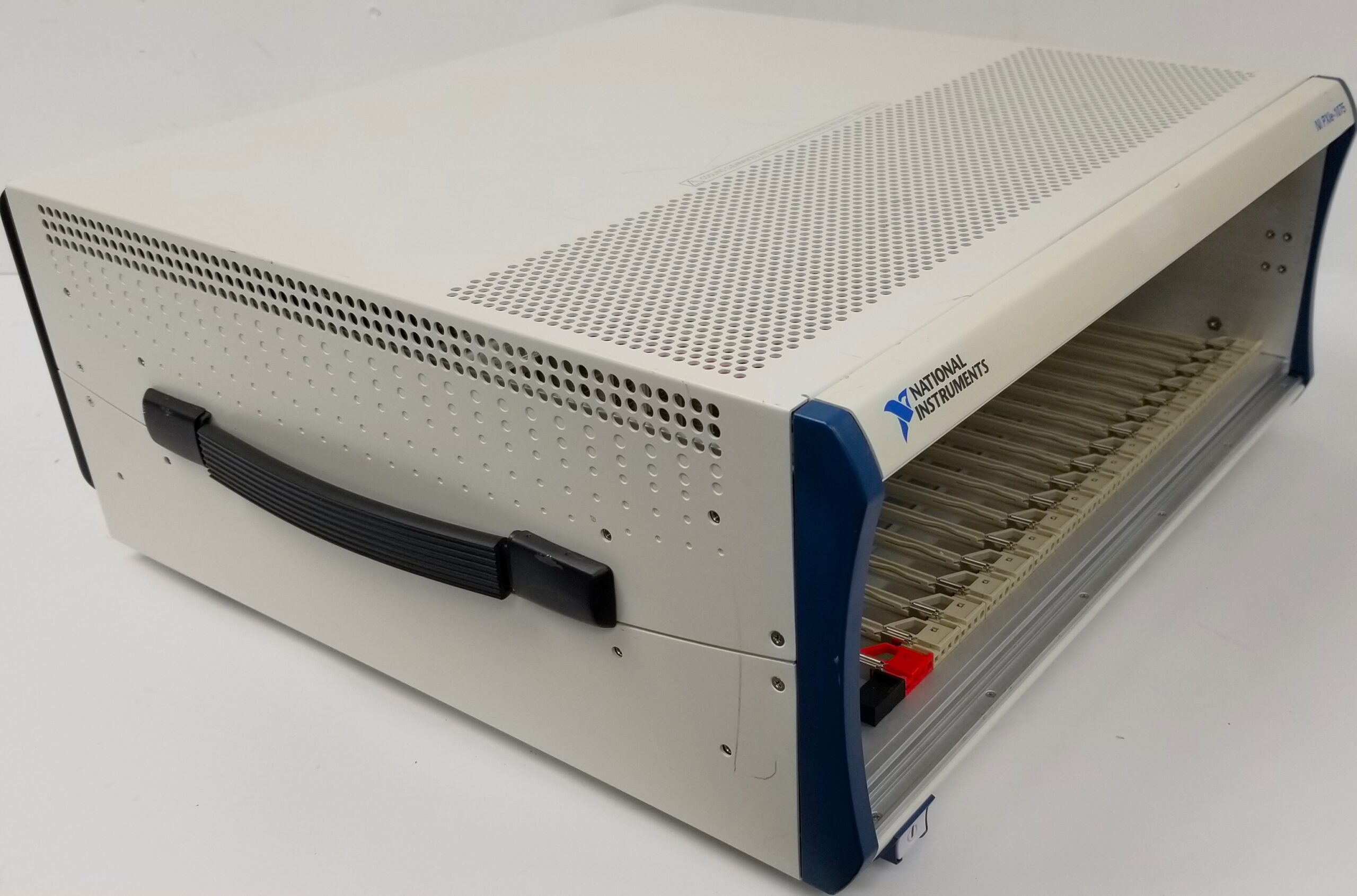 National Instruments NI PXIe-107518 Slot 3u Express Chassis