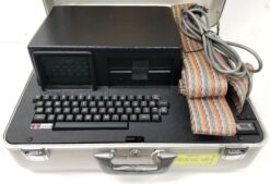 Storage Technology Corp. Model 3910 Vintage Suitcase Computer