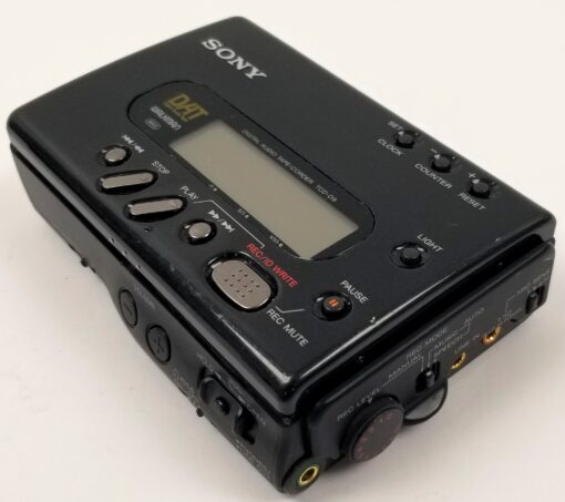 Sony TCD-D8 DAT Walkman
