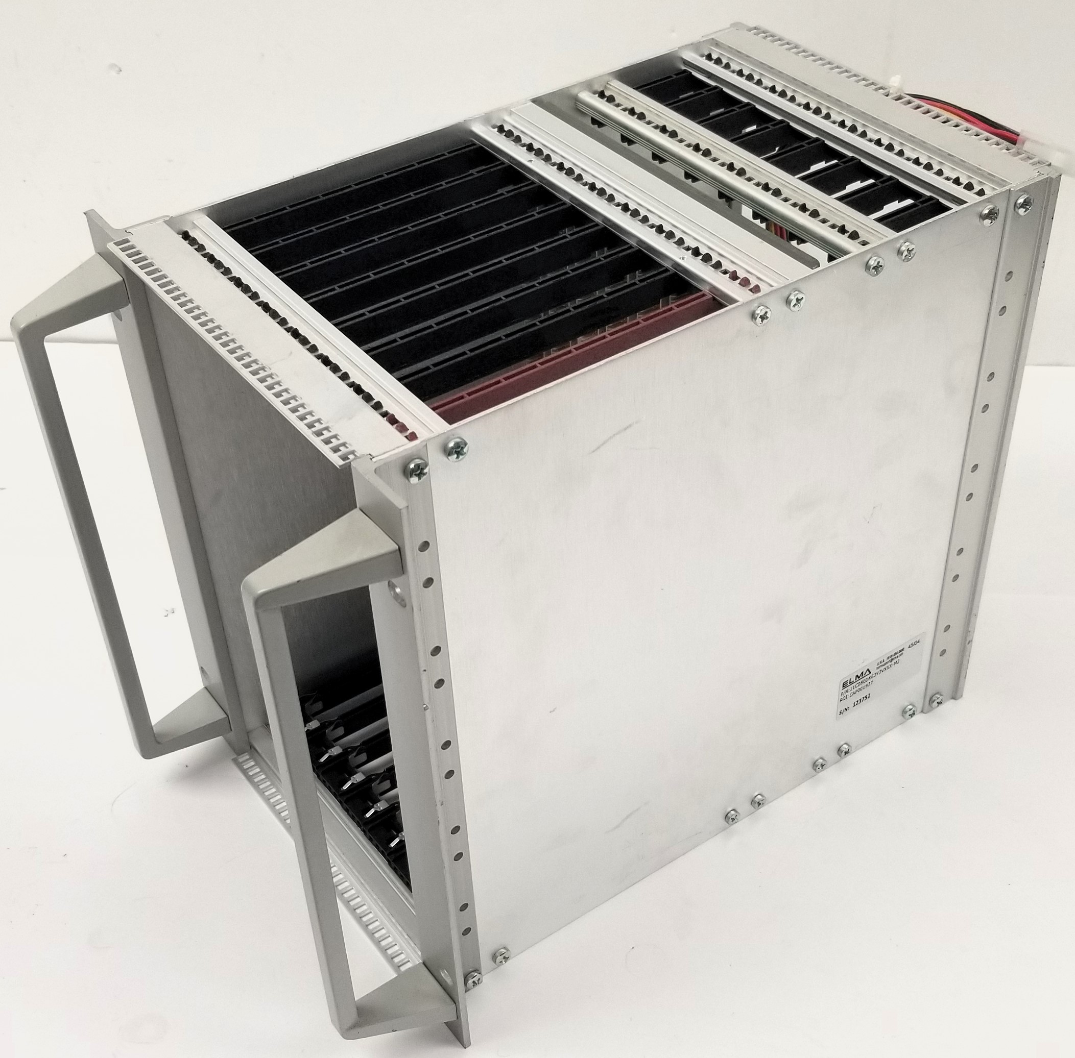 Elma 7 Slot VME Open Frame Chassis 11C08EDX63Y3VXXX-M2