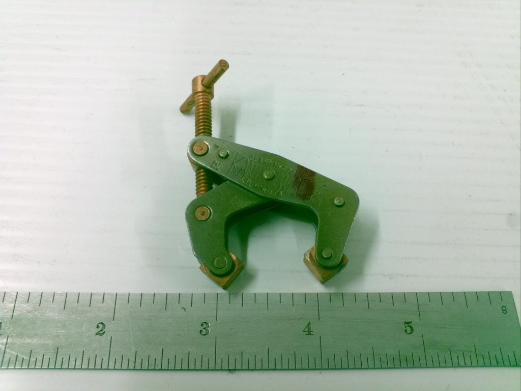 Clamp MFG Co 401 Kant Twist 1" THandle Clamp Hardware and Fasteners