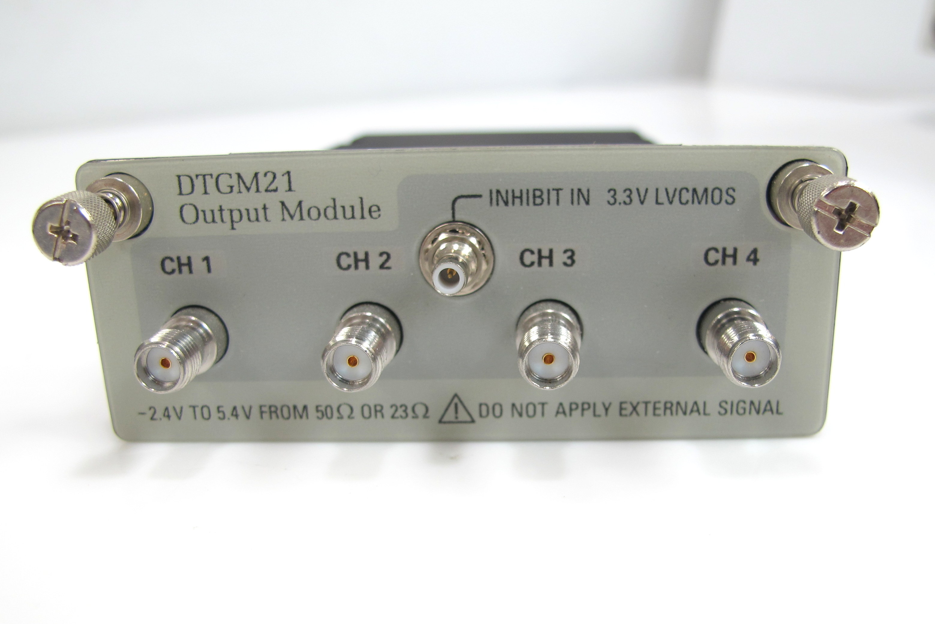 Tektronix DTGM21 Output Module - Other Test Equipment - BMI Surplus
