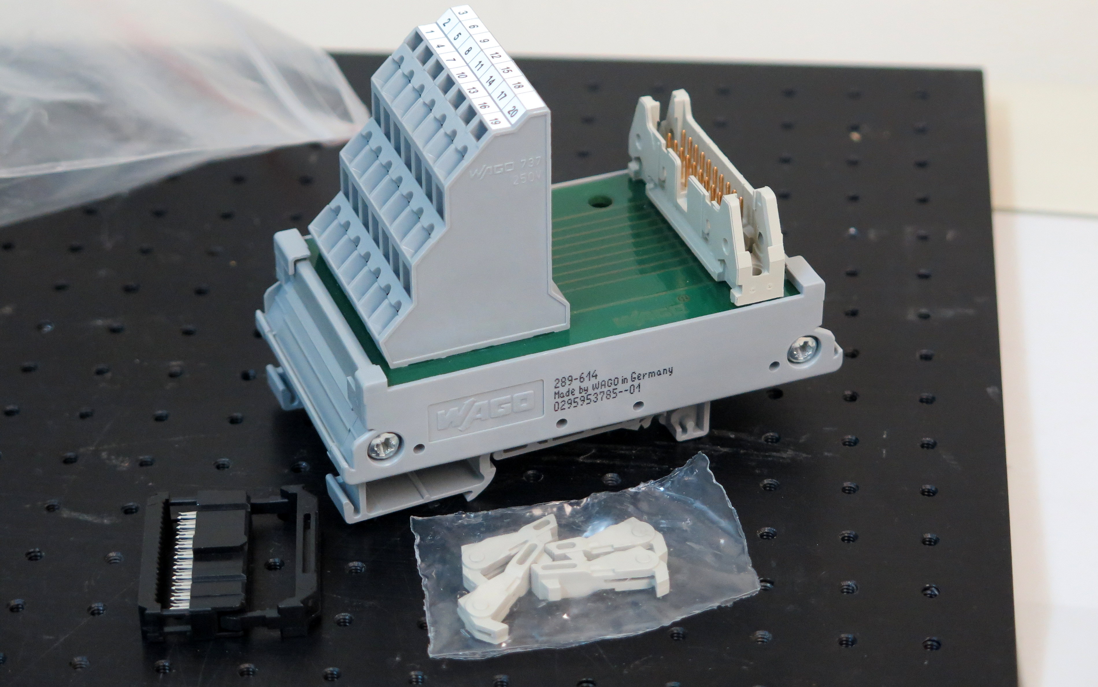 WAGO 289614 Terminal Block Interface Module Terminal Blocks and