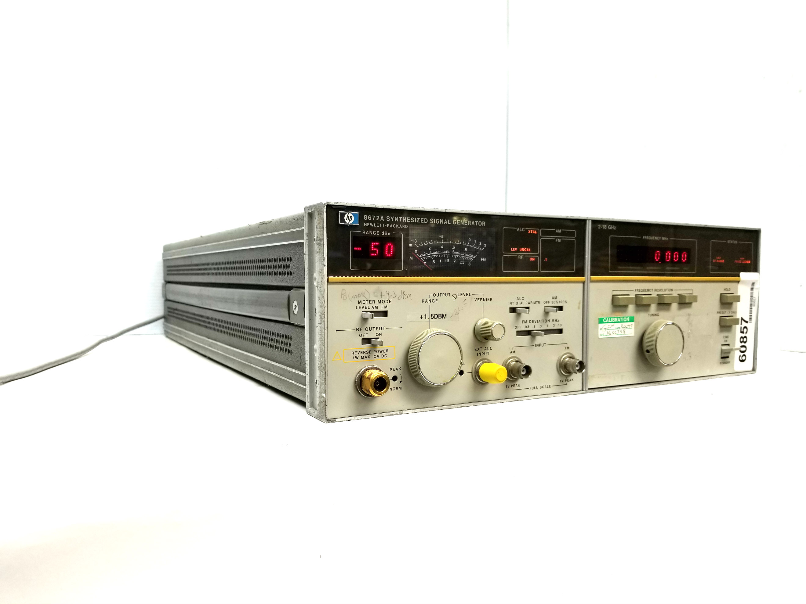 Hewlett Packard 8672A 2Ghz-18Ghz Signal Generator for PARTS/REPAIR - Image 3