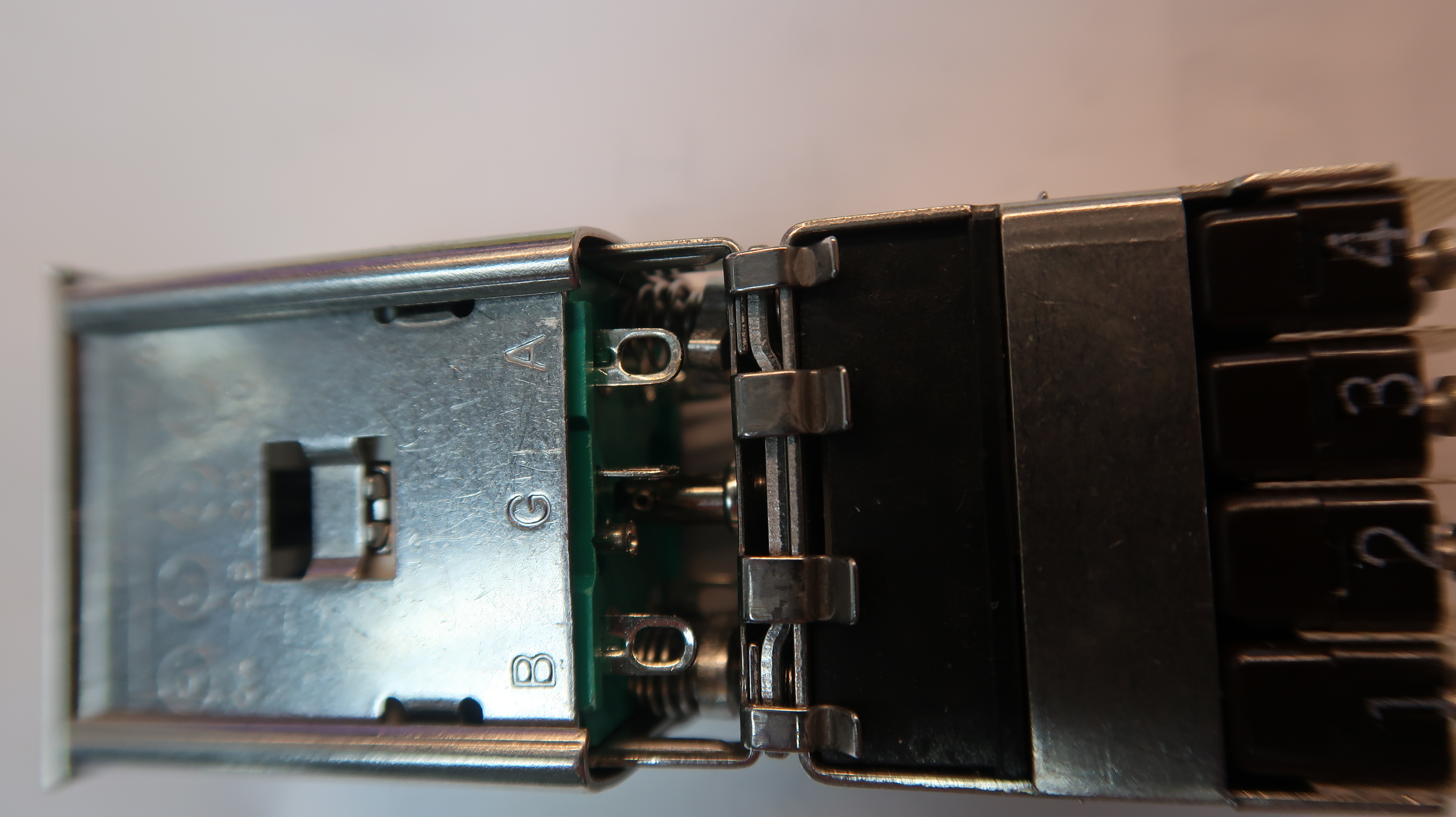 Eaton Pushbutton Switch 10EA1C1 with Contact Block - Image 5