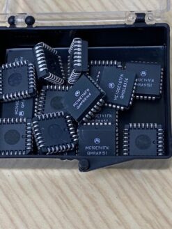 Motorola MC10E116FN Quint Differential Line Receivers - LOT OF 17