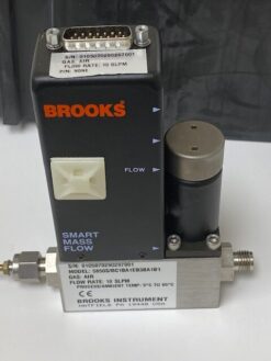 Brooks Instrument 5850S/BC1BA1EB3BA1B1 Mass Flow Controller