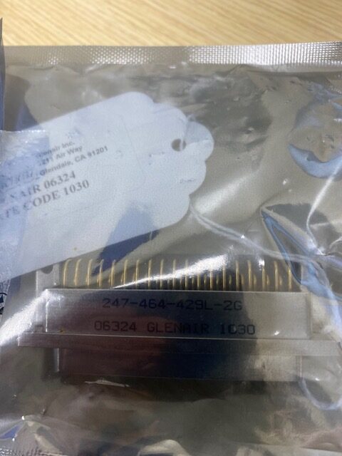 Glenair 247-464-429L-2G D-Sub Connector