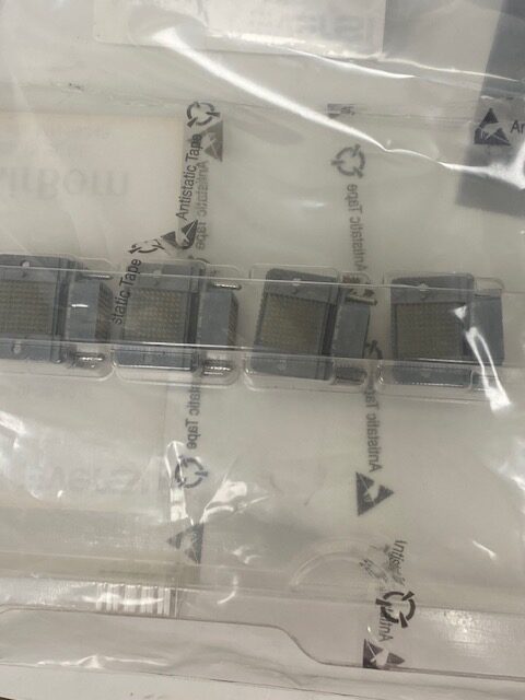AirBorn VSRAM-10-10-30-03-G Connector - LOT OF 4
