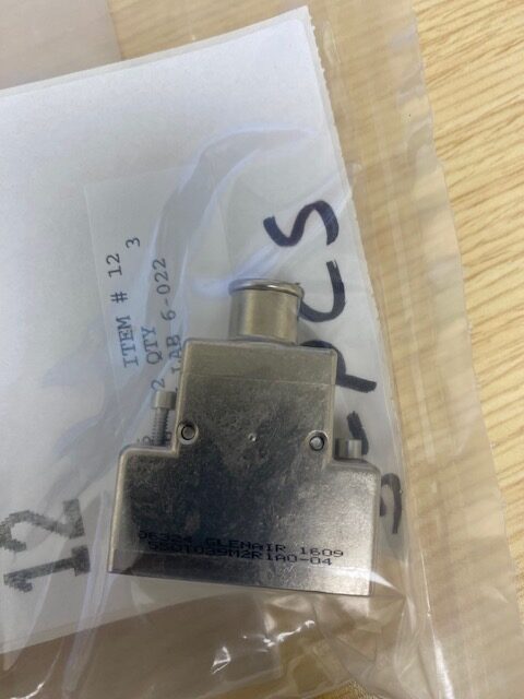Glenair 550T039M2R1A0-04 EMI D-Sub Connector Backshell