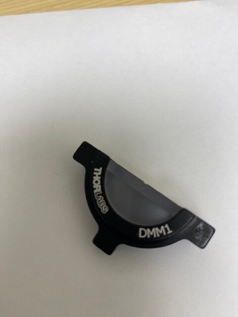 Thorlabs DMM1 Fixed D-Shaped Mirror Mount