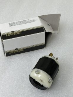 Leviton 2611 Locking Plug