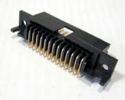 AMP 1-87813-0 Electrical Connectors Lot of 4