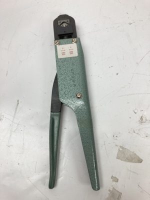 Berg HT-104 Manual Crimper Tool - Image 2