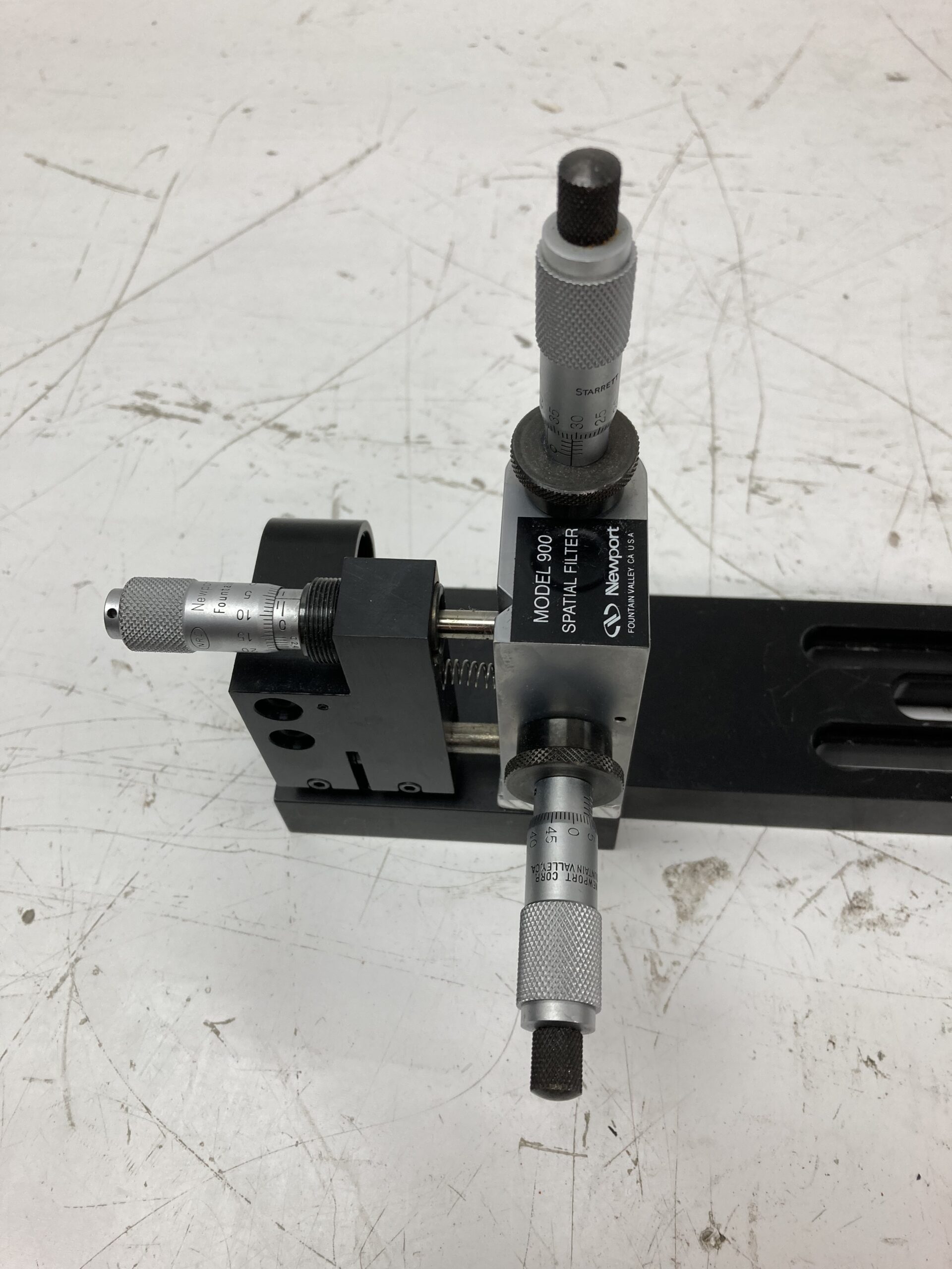 Newport M-900 Spatial Filter with Optical Holder on a Newport M-LC-V 15″x2″ Optical Base - Image 2