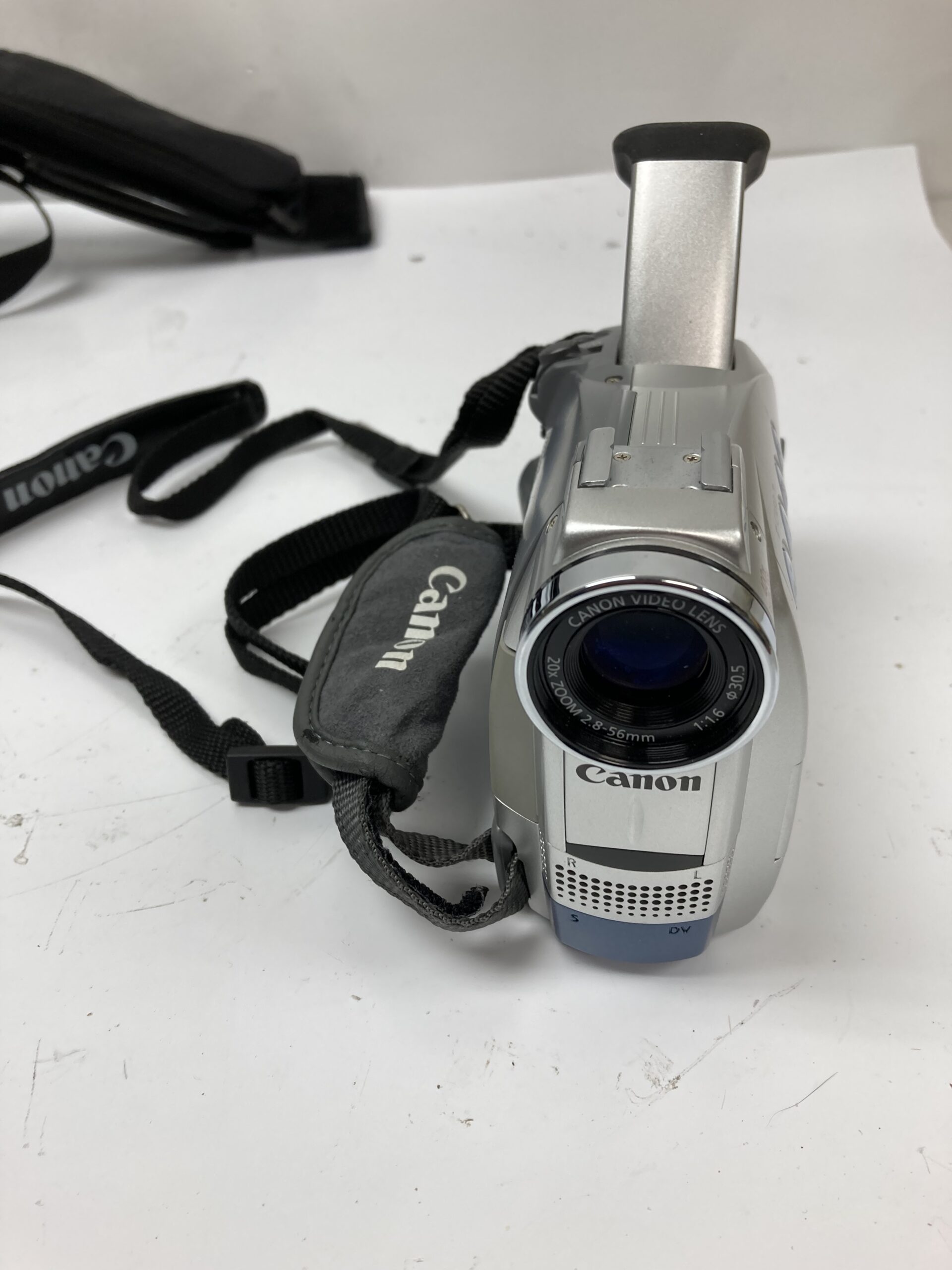 Canon ZR65 MC A Digital Video Camcorder - Cameras, Photography and