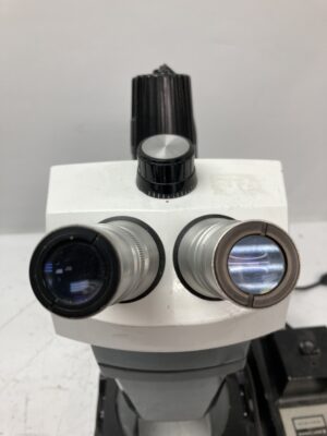 Bausch &Lomp; Lomb StereoZoom 7 Microscope - Image 3