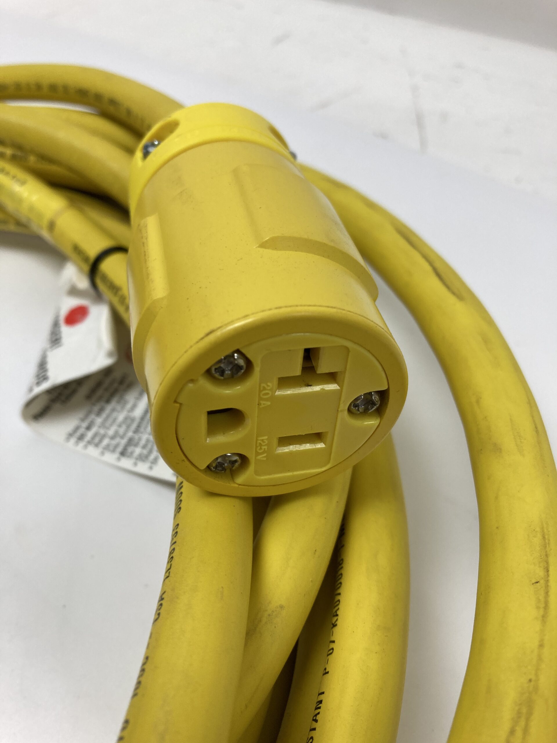 CCI Royal Sovereign Yellow 3-Plug Power Cable - Image 3