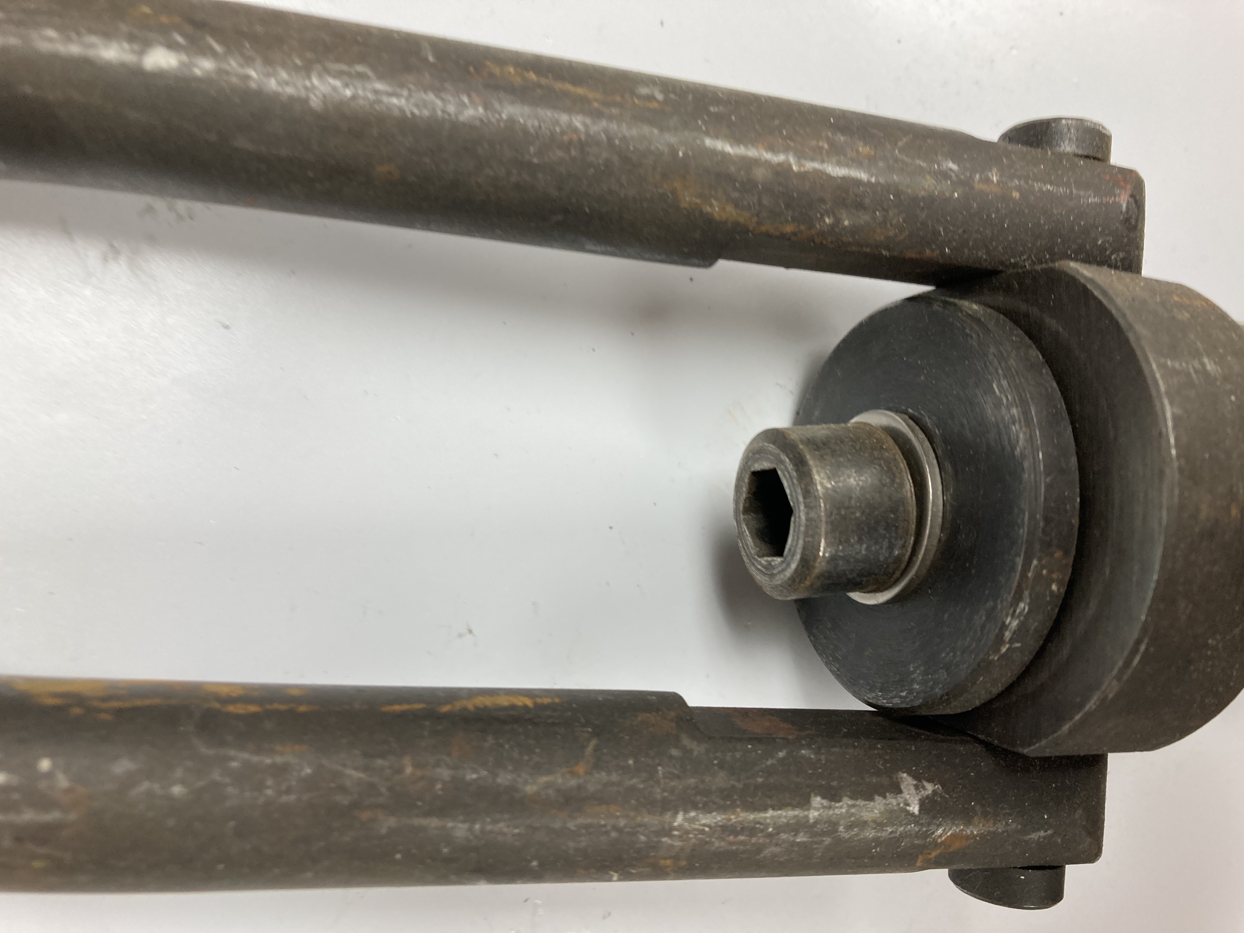 Industrial Lane Hoist Ring - Image 3