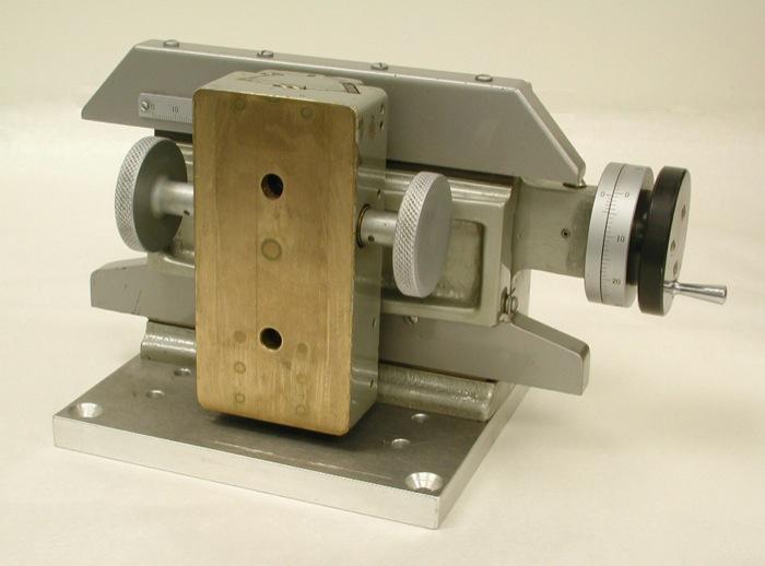 Gaertner Precision Travelling Focus Drive