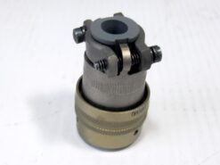 This unit is a Bendix SP06A-14-19P Connector. ( LOT OF 2 )