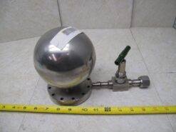 Vacumn Sphere with Nupro Ss-8Bg-Sw Valve