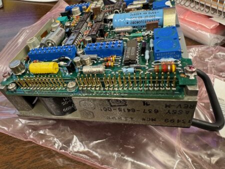 Rockwell Collins 637-6415-001 Transmitter Assembly - Image 3