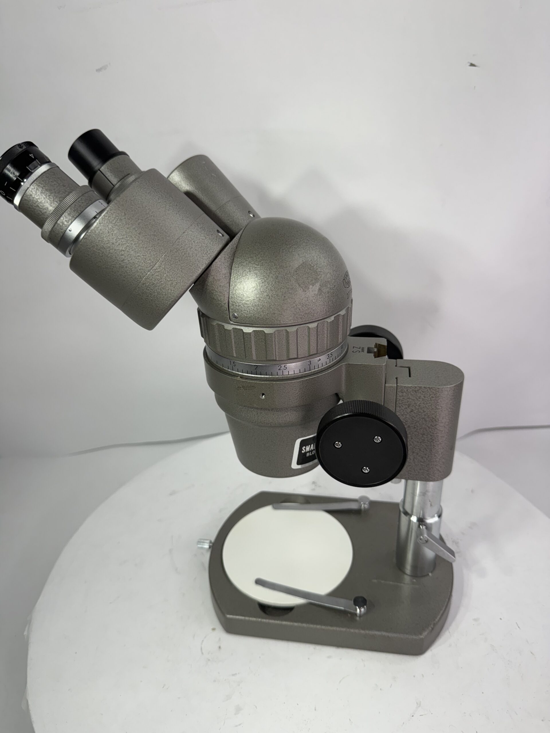 Olympus SZ-III stereo microscope - Image 6