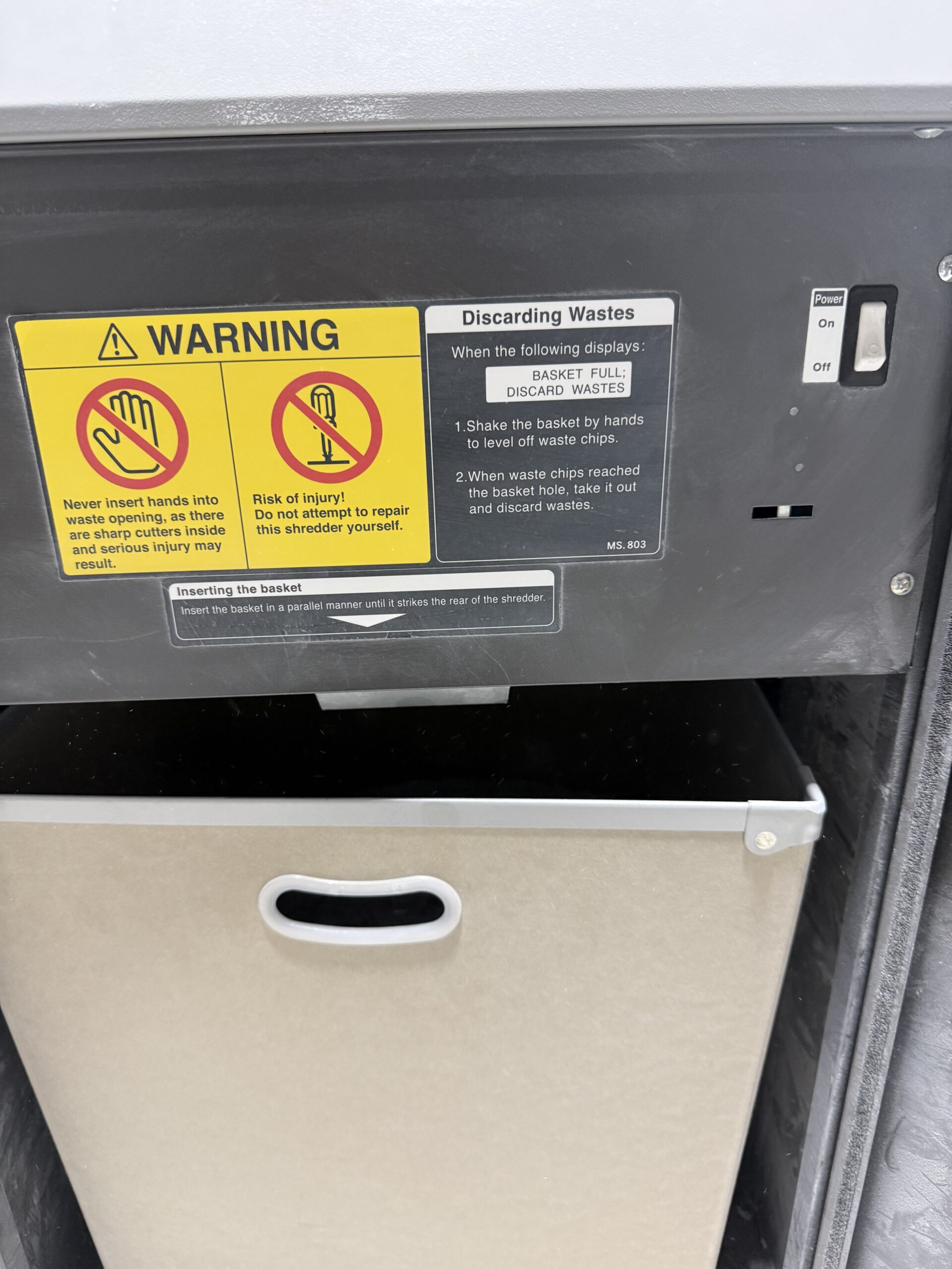 SEM Model 1201CC Cross-Cut Shredder - Image 3