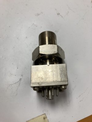 High Voltage Vacuum Feedthrough - Image 2